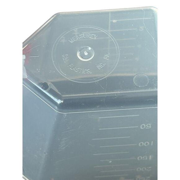 4 ROYAL CANIN MEASURING CUPS FOOD SCOOPS Vintage Measures Up To 1 Cup New - Picture 3 of 3